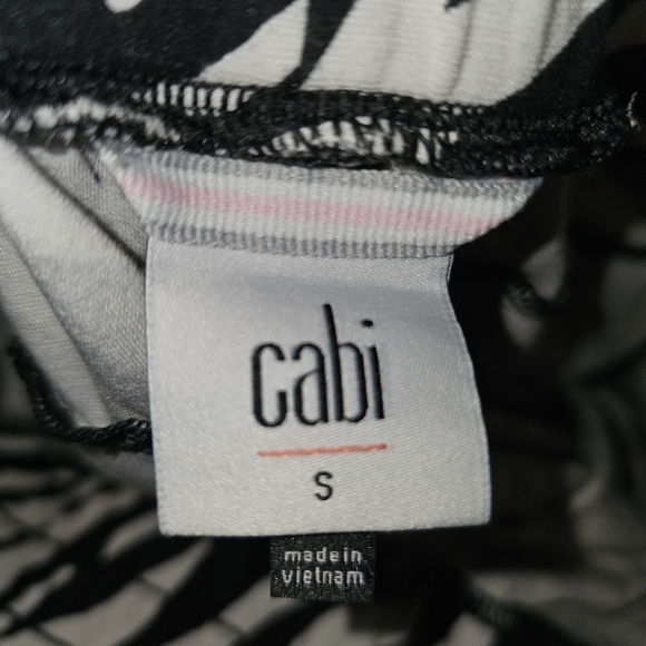CABI Zebra Print Joggers in Small - Picture 6 of 8